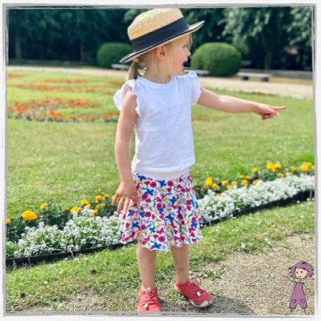 Teller-Rock Blumen und Schmetterlinge