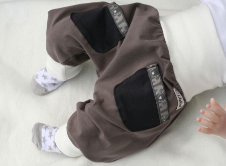 Breite Pumphose mit Taschen