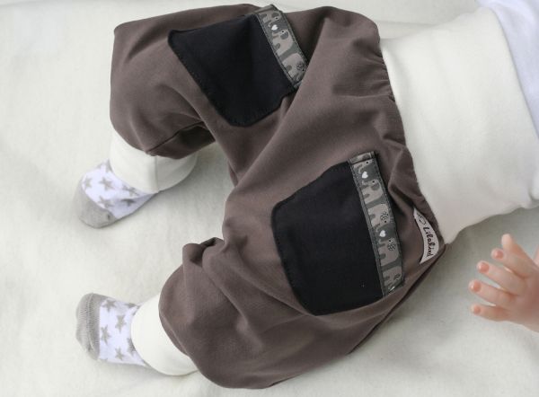 Breite Pumphose mit Taschen